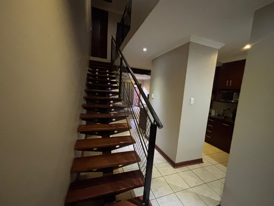 To Let 2 Bedroom Property for Rent in Pentagon Park Free State